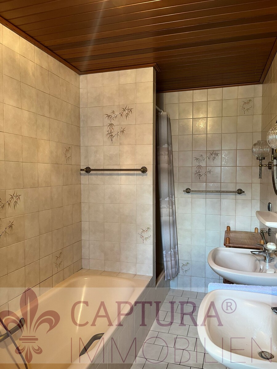 Badezimmer 1 Doppelhaush�lfte Eppelborn / Dirmingen