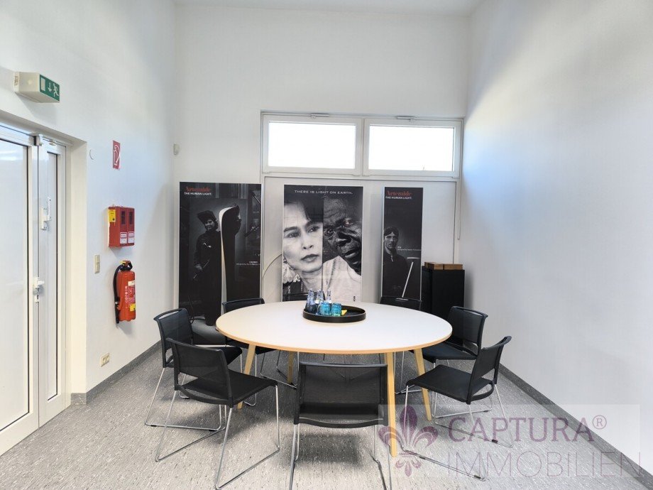 B�ro und Besprechungsraum Halle Schmelz / Bettingen