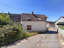 R�ckansicht mit Stra�e Idyllisches Ein-Zweifamilienhaus mit Potenzial in ruhiger Lage von Eppelborn-Dirmingen!