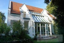 Voil�: Ihr neues Zuhause Architektenhaus! TOP-Lage! Freistehend mit ELW! Nachhaltige Immobilie im gr�nen Herzen von Mainburg!