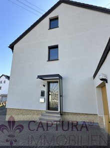 Hauseingang Tolles Zweifamilienhaus! Gro�es Grundst�ck! TOP-Lage von Illingen!