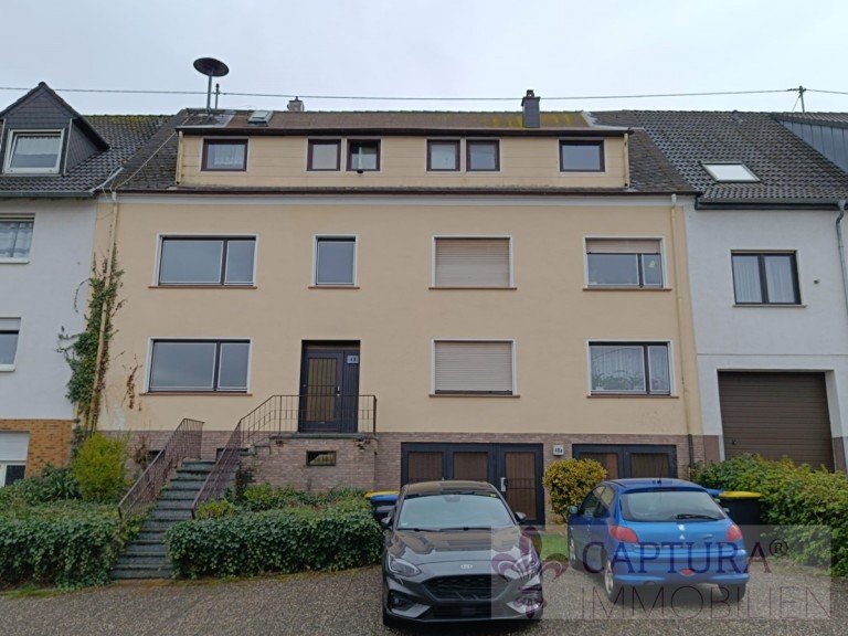 Frontansicht Beckingen / D�ppenweiler Mehrfamilienhaus Mehrfamilienhaus mit Renovierungspotenzial in Beckingen-D�ppenweiler!