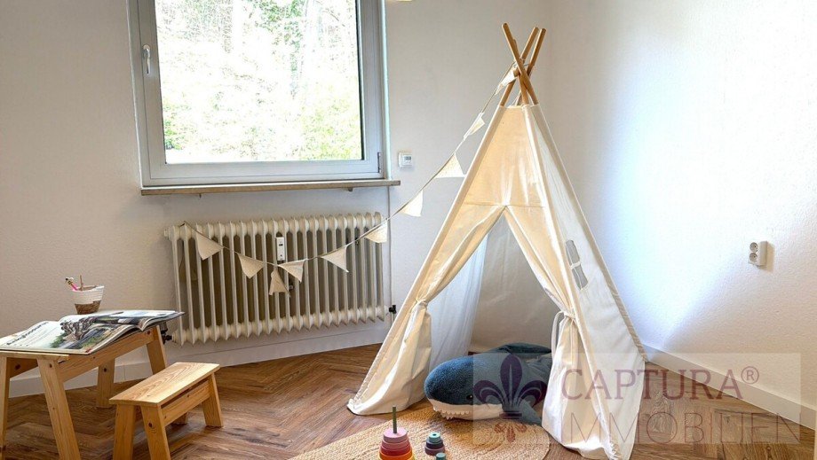 B�ro-/Kinderzimmer Etagenwohnung Homburg / Schwarzenbach
