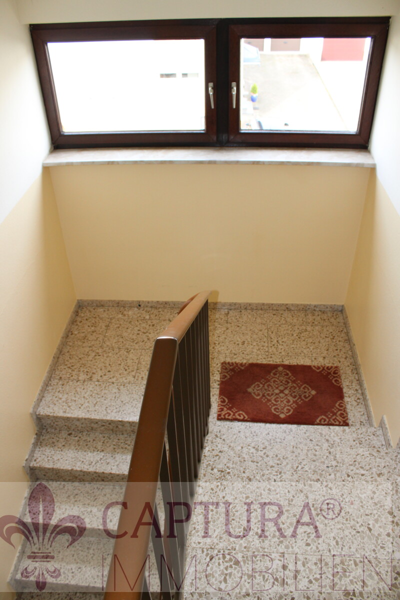 Treppenhaus Dachgeschosswohnung V�lklingen / Heidstock