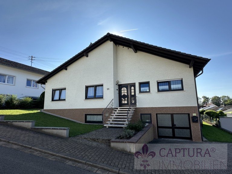 Das sch�ne Einfamilienhaus Rehlingen-Siersburg / Niedaltdorf Einfamilienhaus Traumhaftes Einfamilienhaus in ruhiger und einzigartiger Wohngegend!