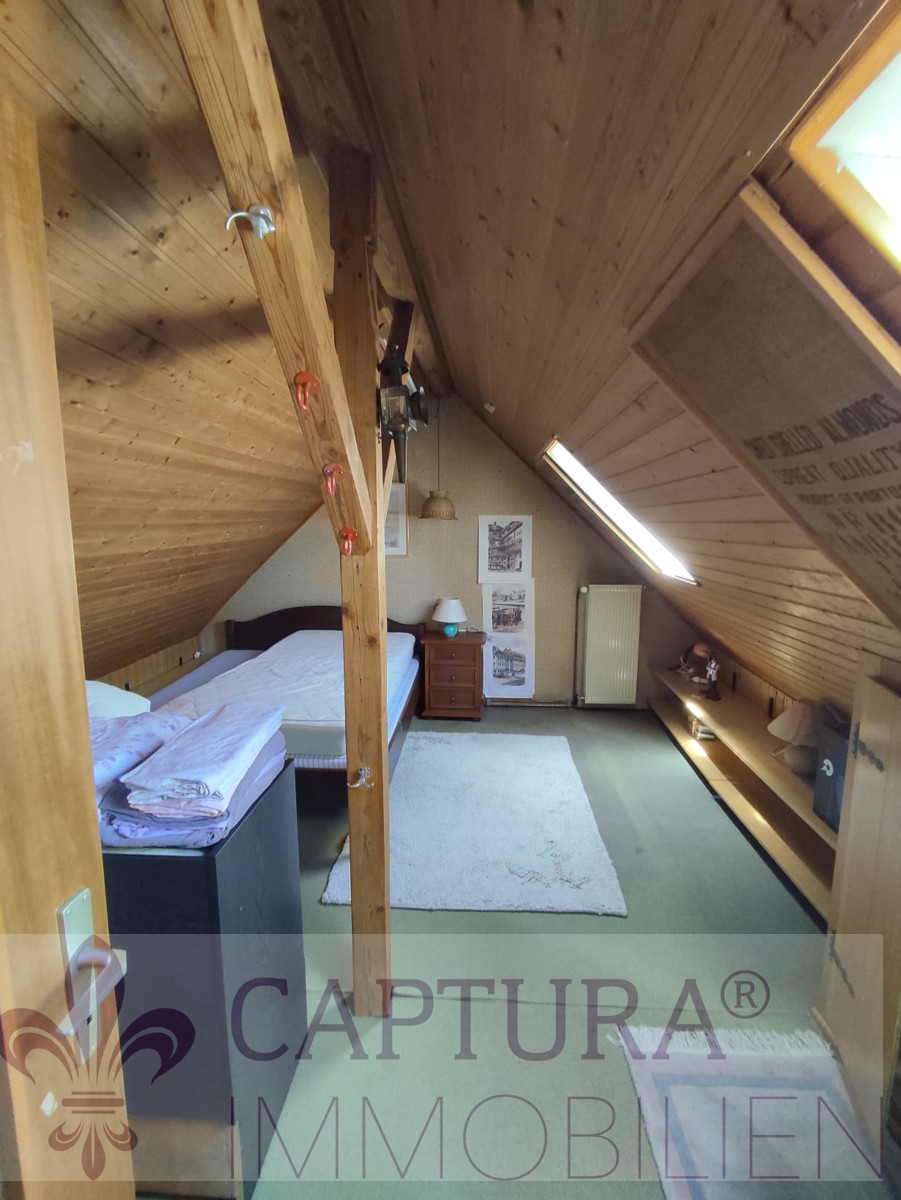 ausgebauter Spitzboden Einfamilienhaus Beckingen