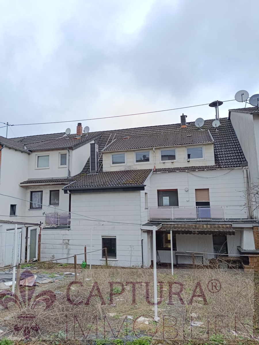 R�ckansicht Mehrfamilienhaus Beckingen / D�ppenweiler