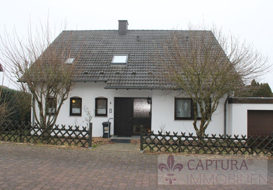 Frontansicht Einfamilienhaus Mandelbachtal