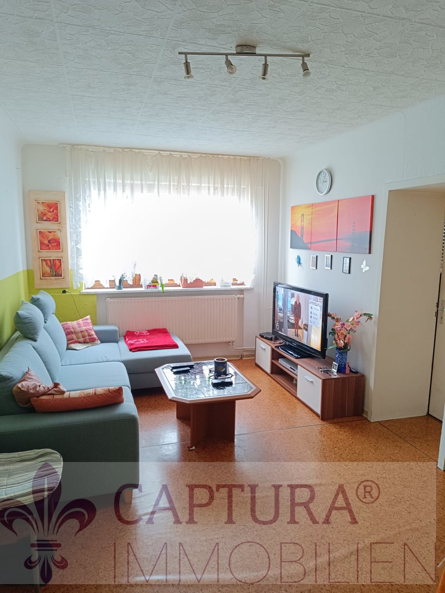 Wohnzimmer 1 Mehrfamilienhaus Beckingen / D�ppenweiler