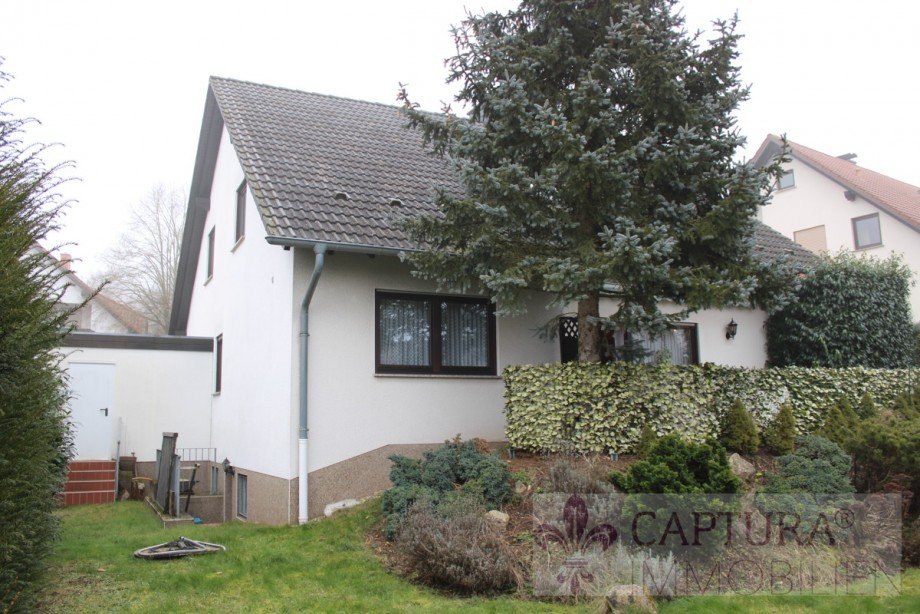 R�ckseite Einfamilienhaus Mandelbachtal