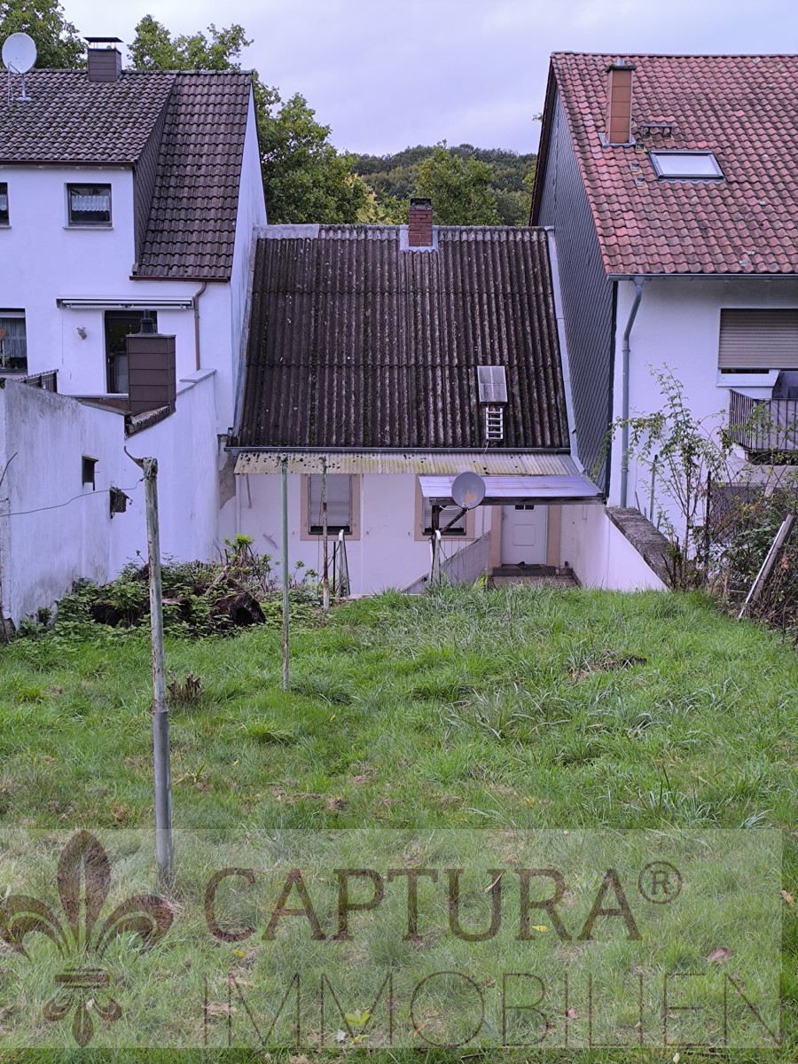 R�ckansicht mit Garten Reihenmittelhaus St. Ingbert