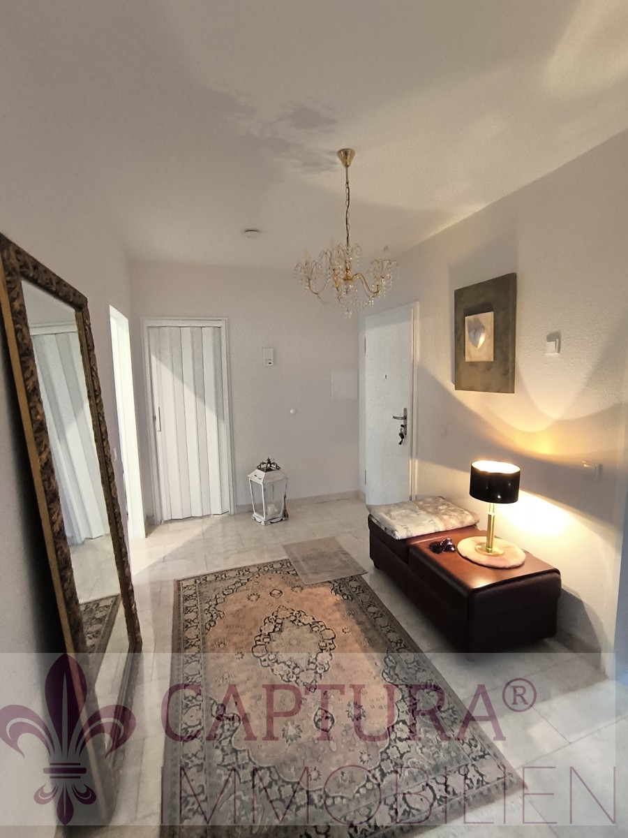 Diele mit Abstellkammer Etagenwohnung Homburg / Schwarzenbach