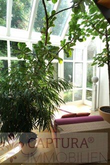 Der beeindruckende Wintergarten Architektenhaus! TOP-Lage! Freistehend mit ELW! Nachhaltige Immobilie im gr�nen Herzen von Mainburg!