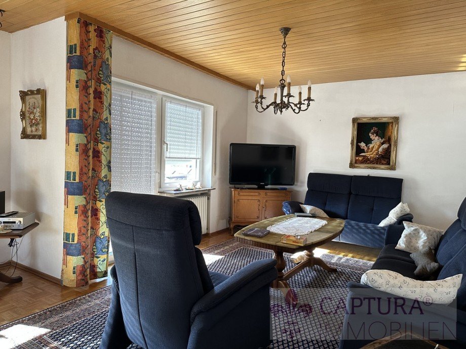 Wohnzimmer mit Zugang zum Balkon Einfamilienhaus Rehlingen-Siersburg / Niedaltdorf