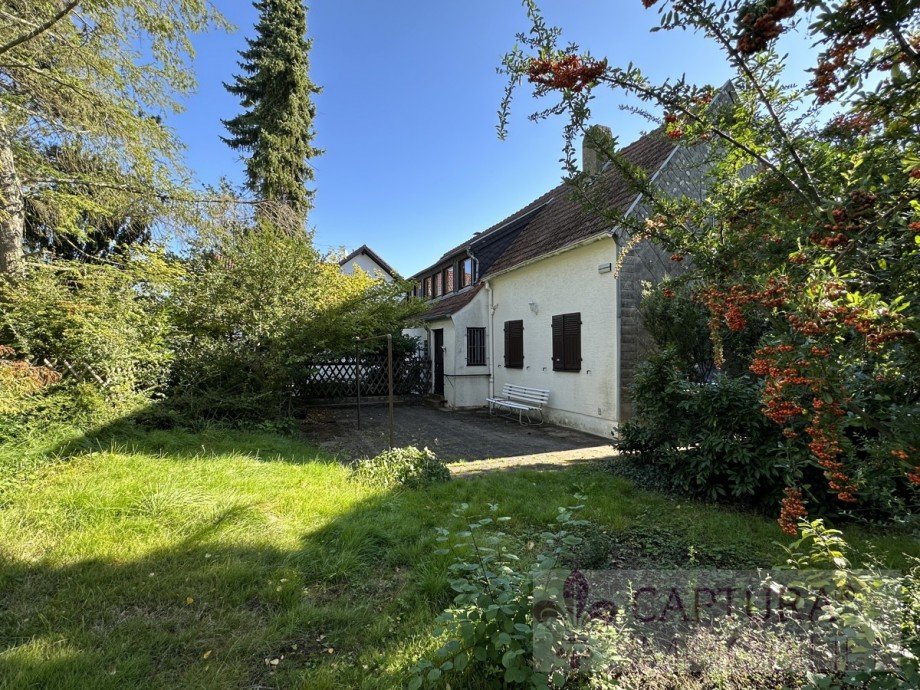 Platz zum Verweilen Zweifamilienhaus Saarbr�cken / Rastpfuhl
