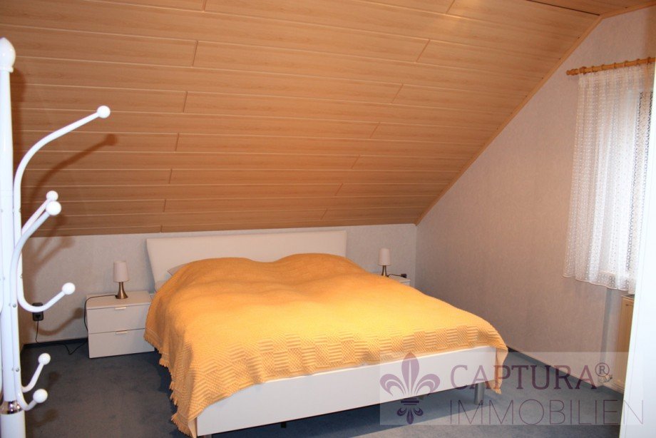 Schlafzimmer OG Einfamilienhaus Mandelbachtal