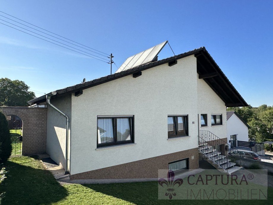 Haus mit Photovoltaikanlage Einfamilienhaus Rehlingen-Siersburg / Niedaltdorf