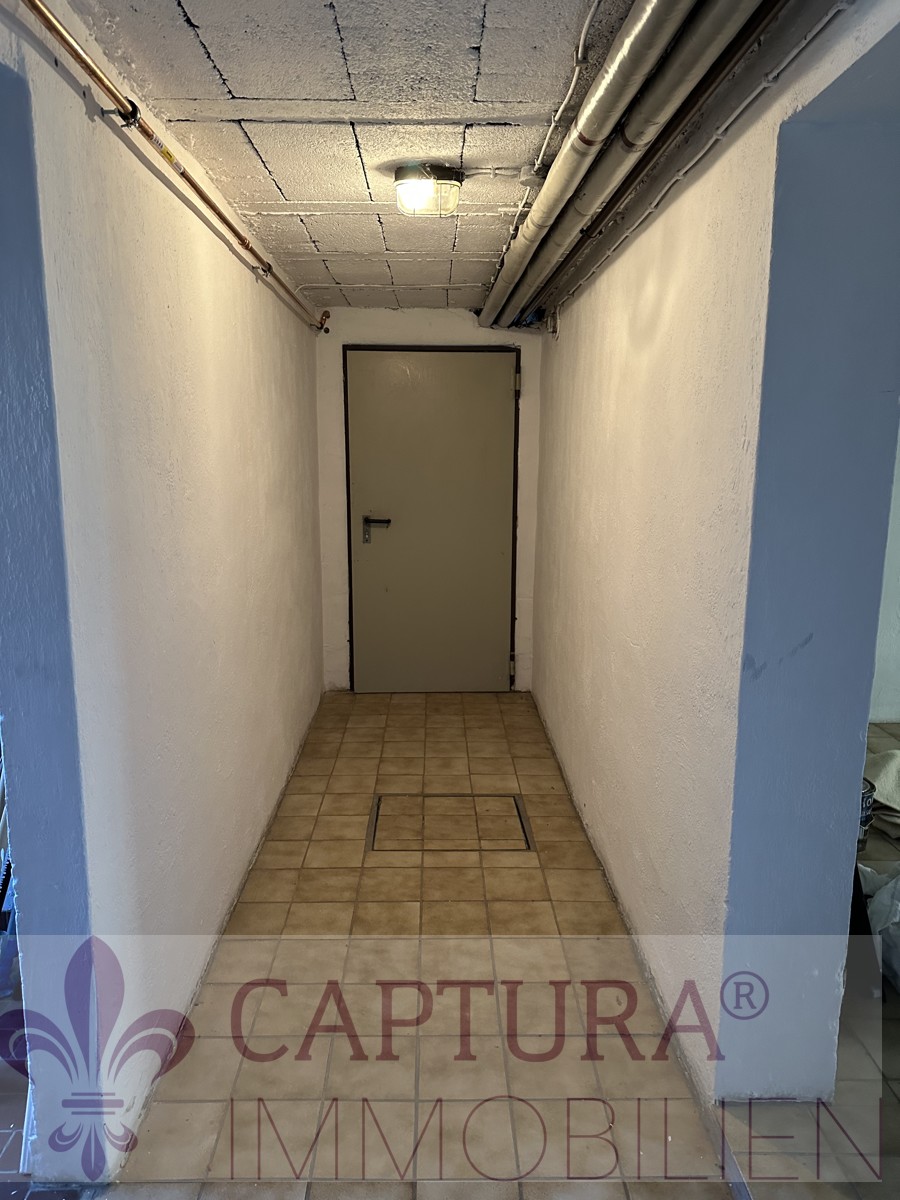 Flur Keller Zweifamilienhaus Illingen