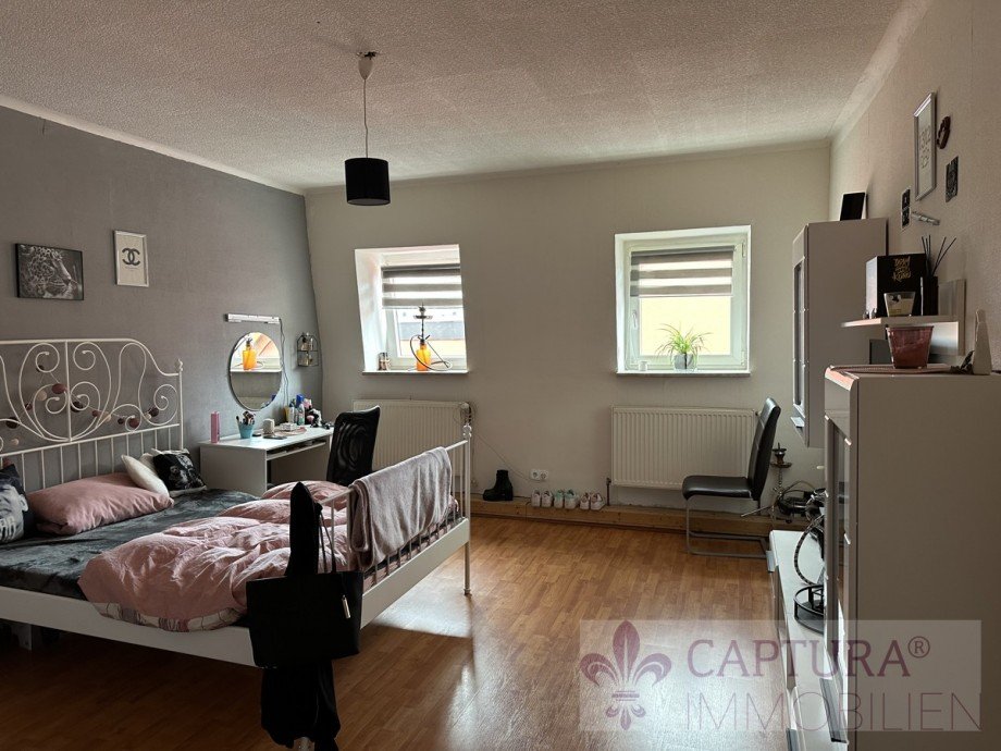Schlafzimmer 1 Mehrfamilienhaus Neunkirchen