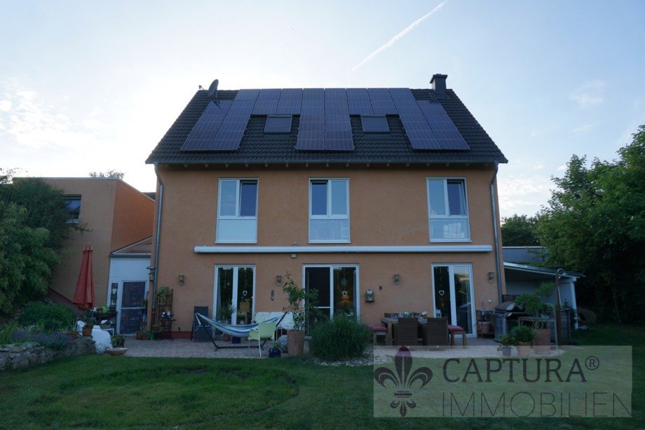 Ansicht R�ckfront Einfamilienhaus Pluwig