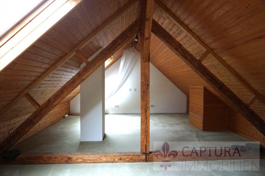 augebauter Spitzboden Einfamilienhaus Dillingen / Diefflen